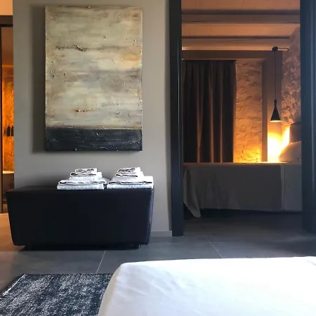 Pietra D'acqua & By Geocharme 4*