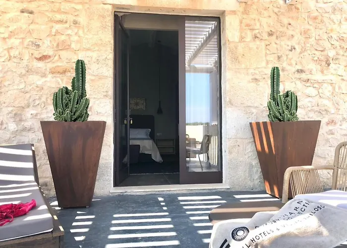 Pietra D'acqua & By Geocharme 4*
